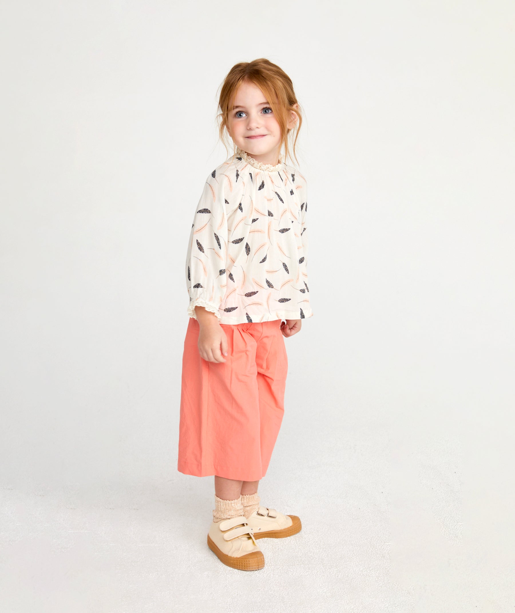 [Choco.el] Plume Print Blouse_Ivory