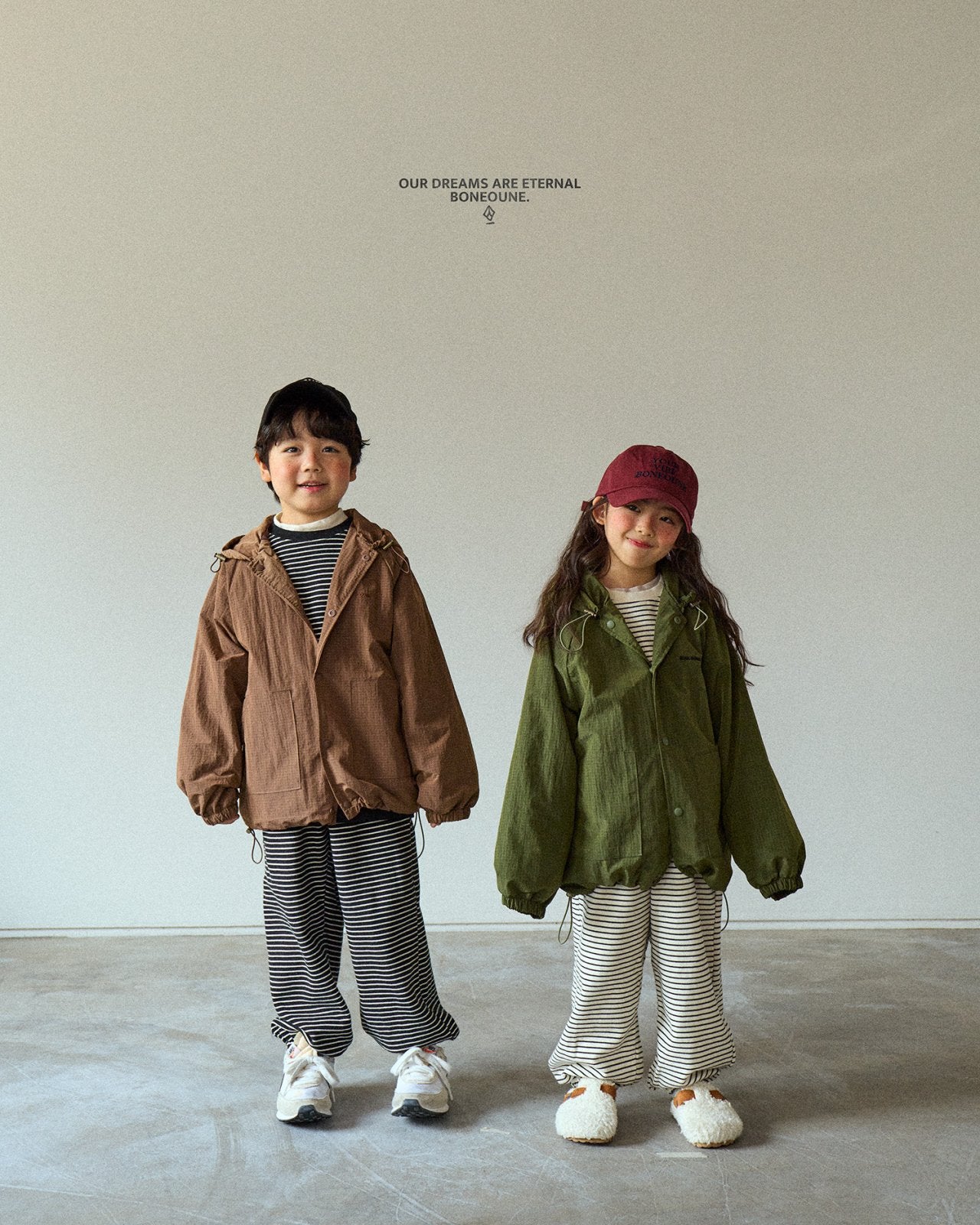[BONEOUNE] Mono Line Jogger Pants_2colors