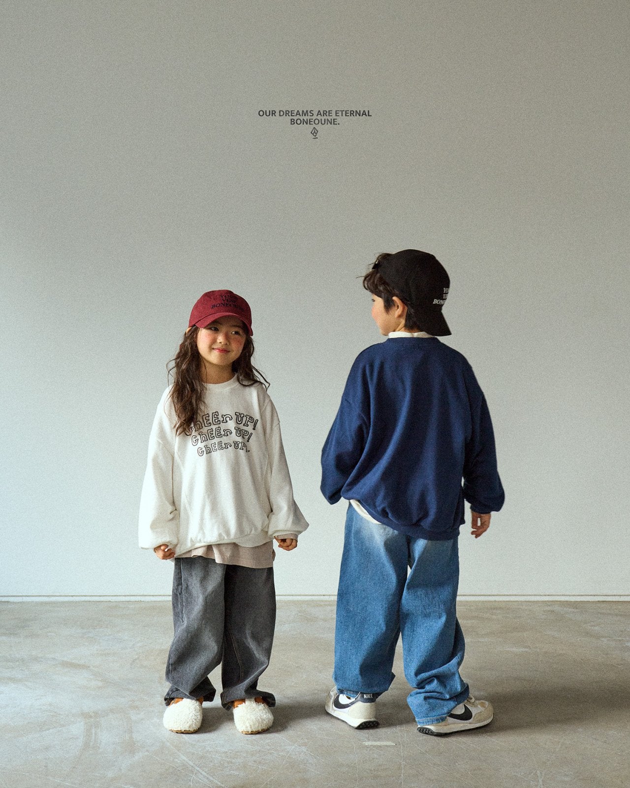 [BONEOUNE] Cheer up Crop Sweatshirt_2colors