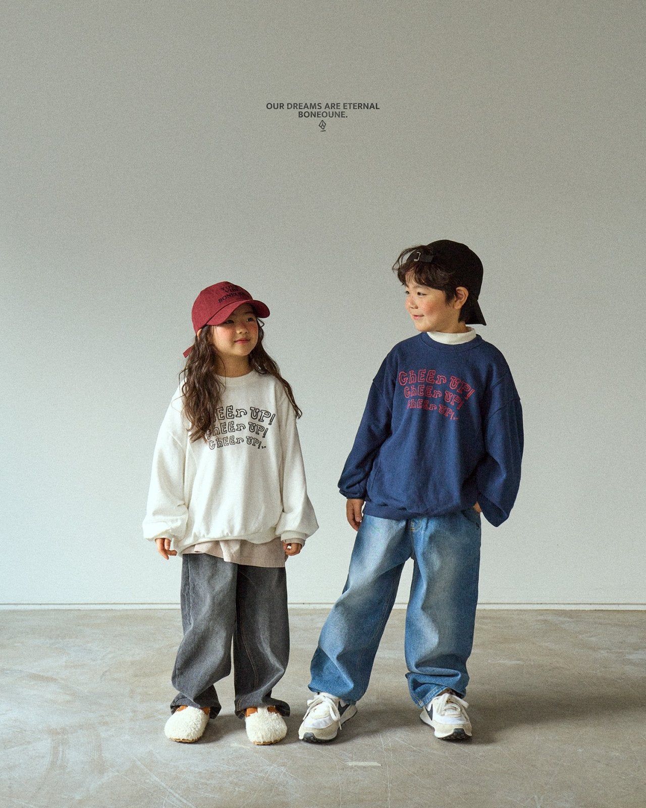 [BONEOUNE] Cheer up Crop Sweatshirt_2colors