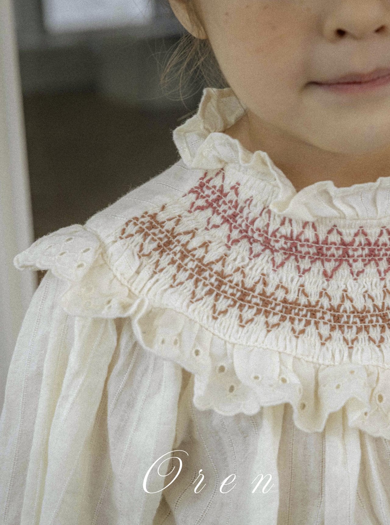 [OREN] (KIDS)Rosis Smocked Blouse_2colors
