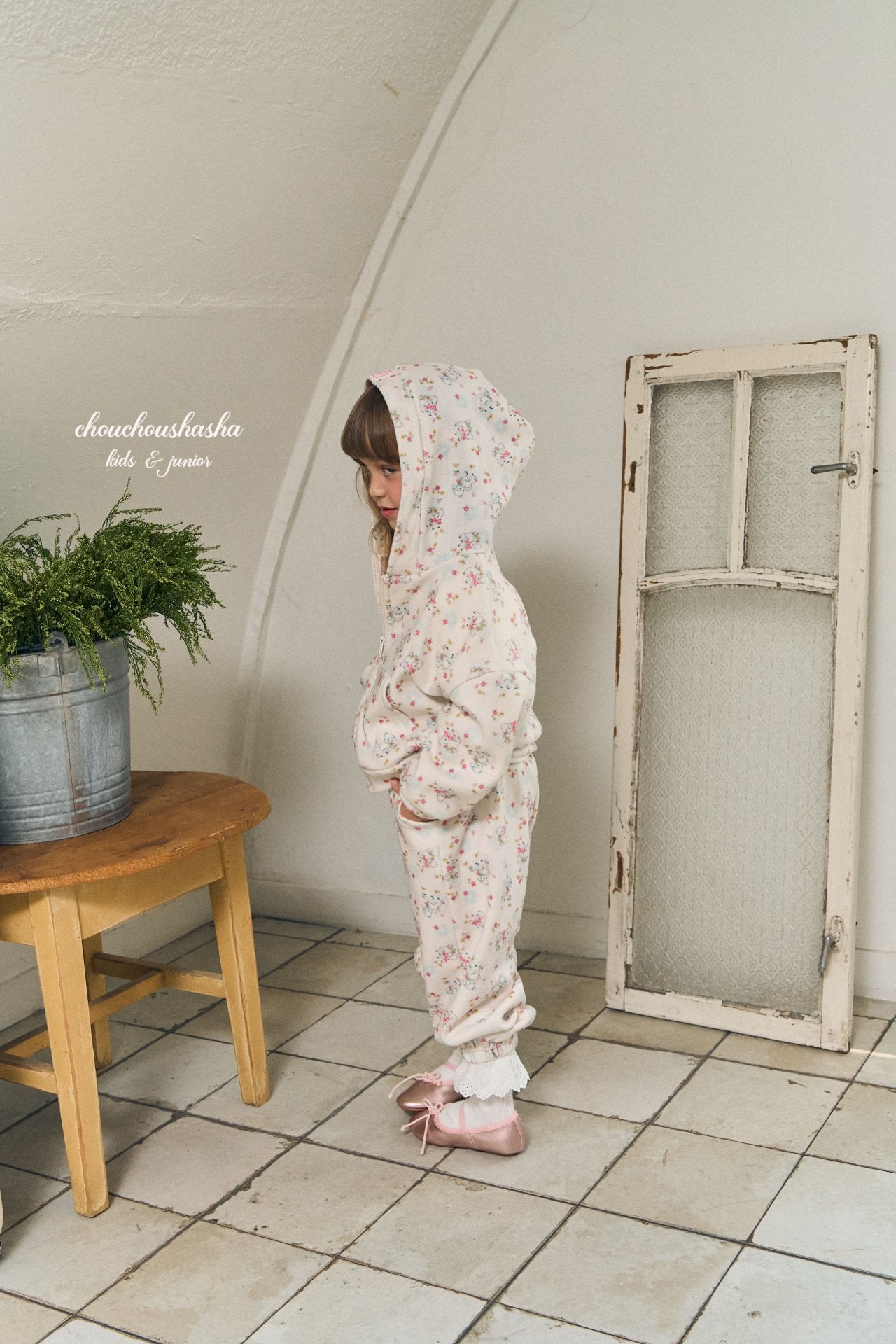 [CHOUCHOUSHASHA] Cozy Sheep Print Jogger Pants_Ivory