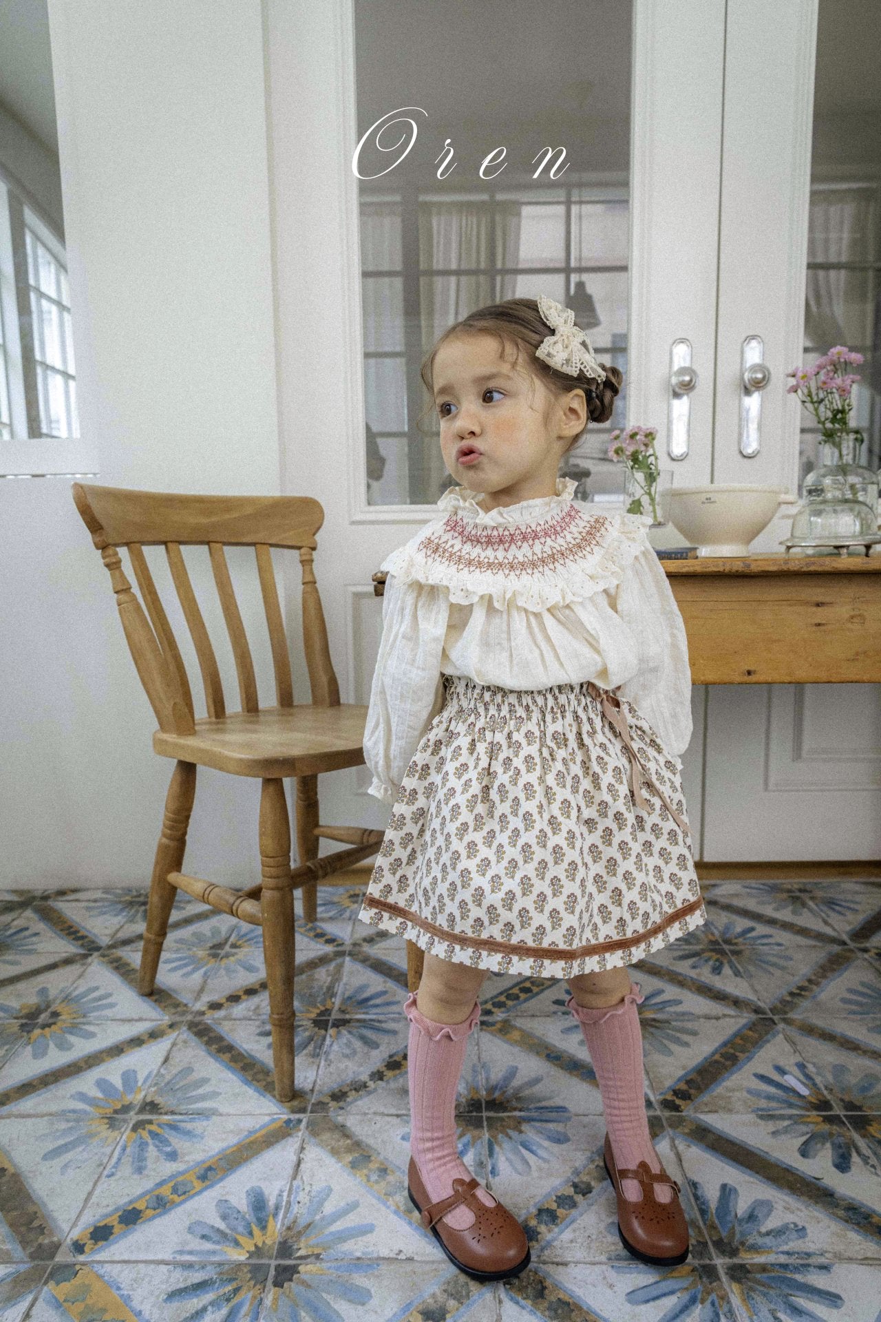 [OREN] (KIDS)Rosis Smocked Blouse_2colors