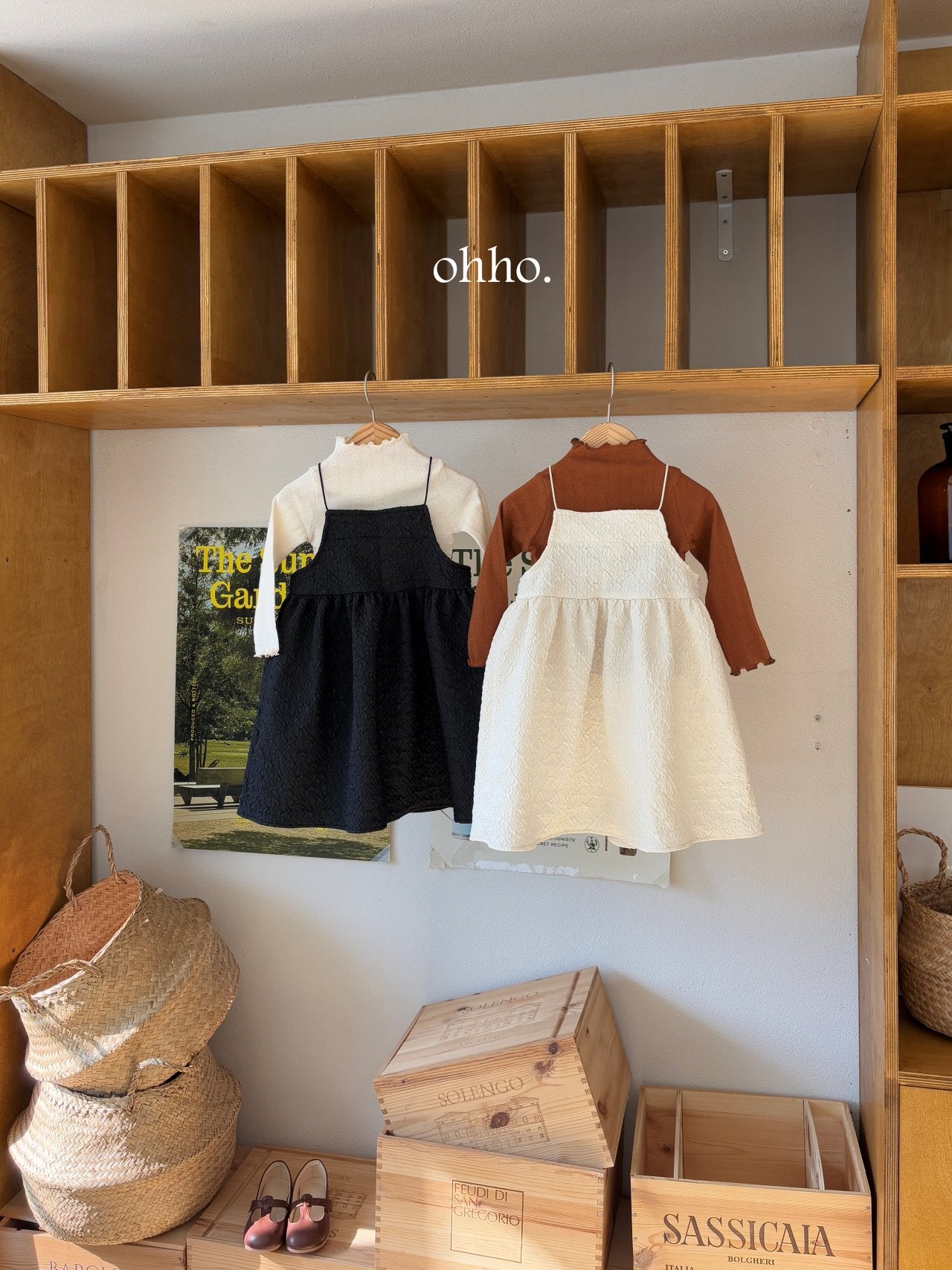 [ohho] Eyelet Mock neck T-shirt_4colors