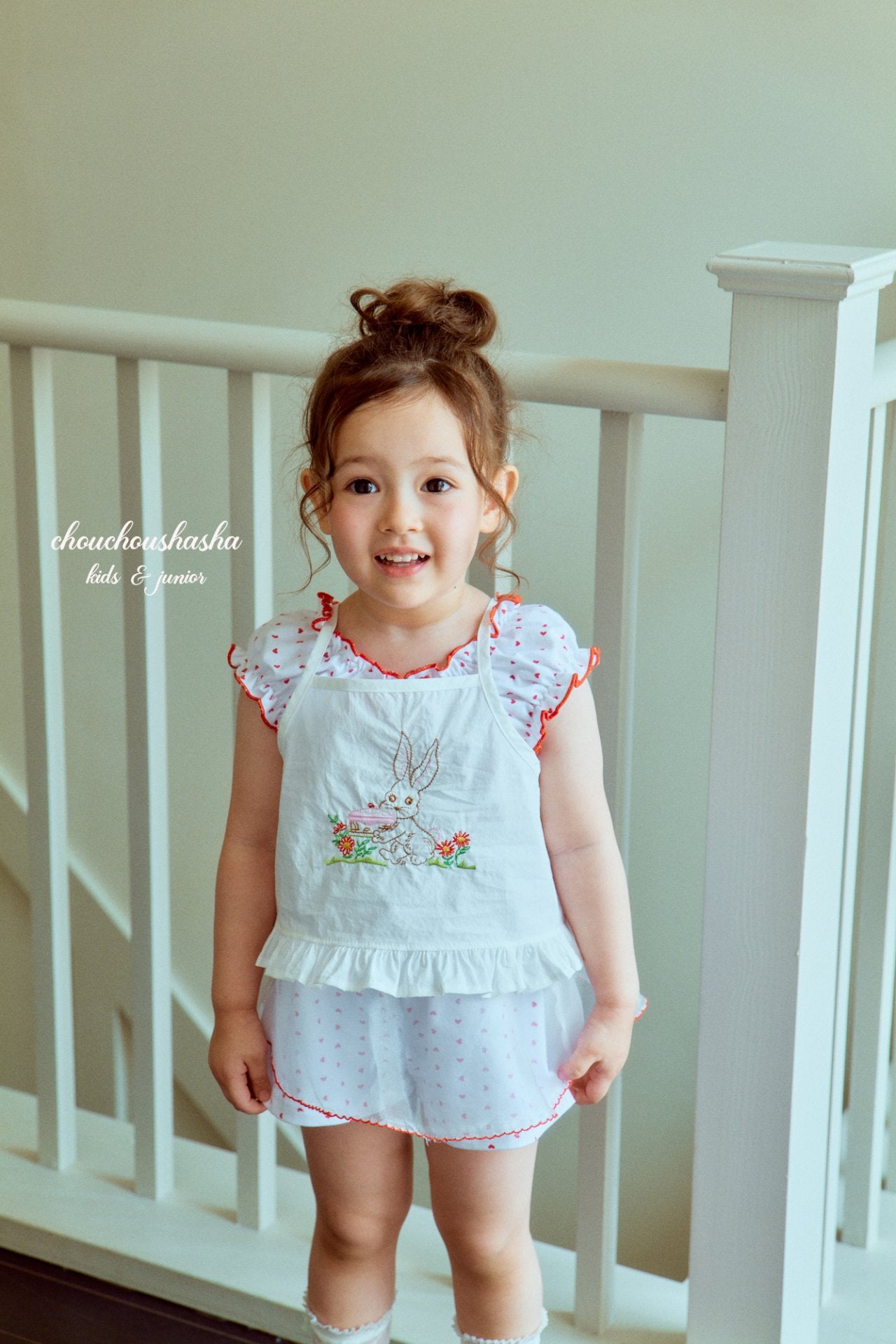 [CHOUCHOUSHASHA] Rabbit Sleeveless T-shirts_Ivory