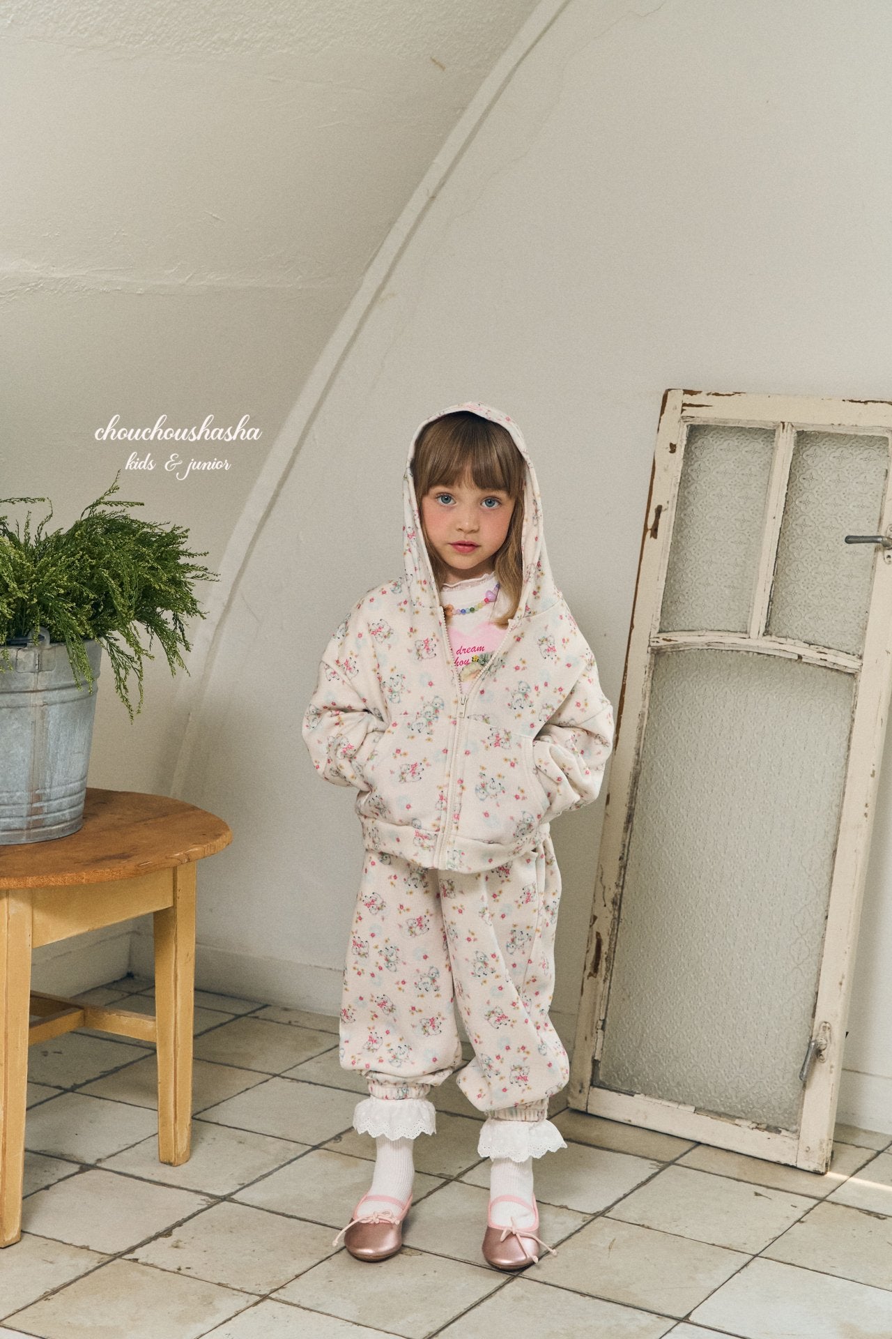 [CHOUCHOUSHASHA] Cozy Sheep Print Jogger Pants_Ivory