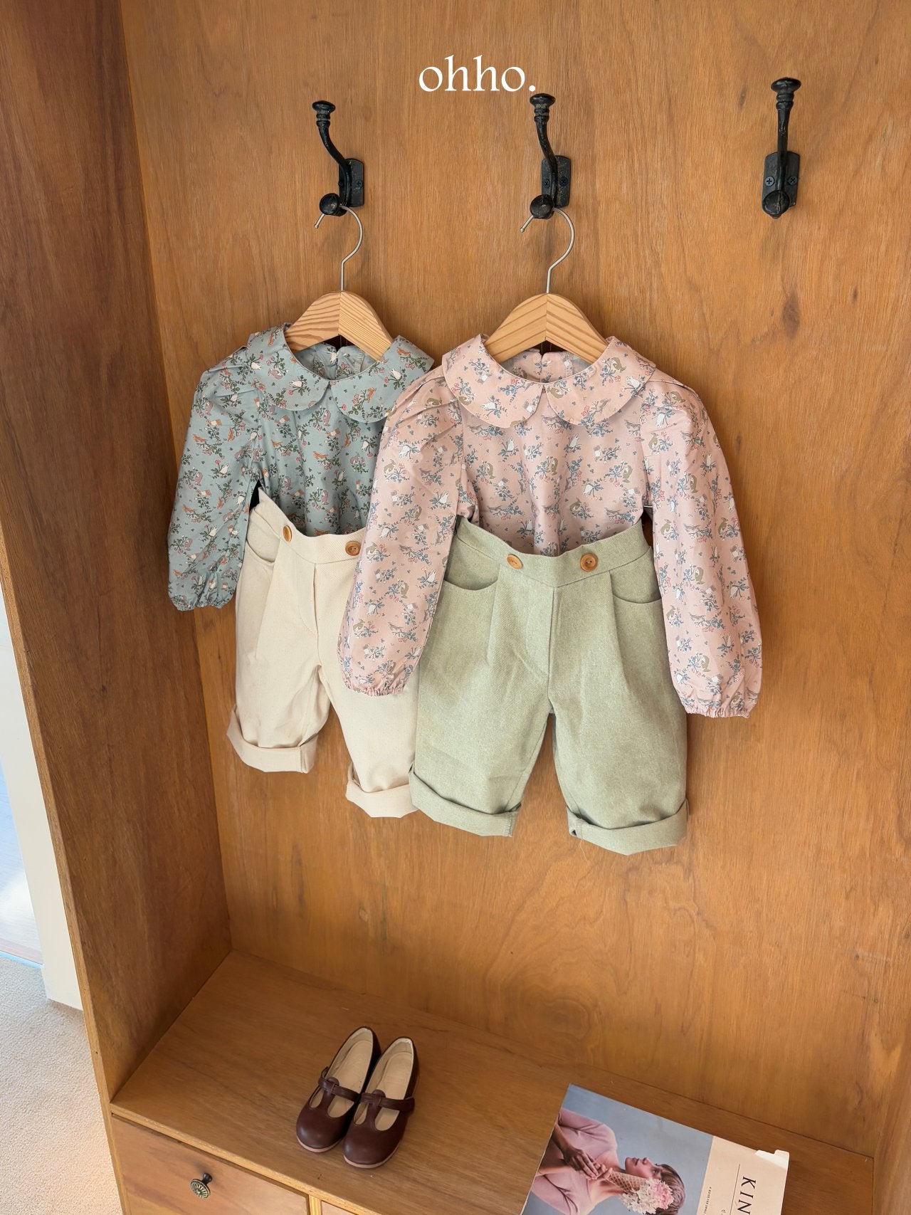 [ohho] Rabbit Round Blouse_2colors