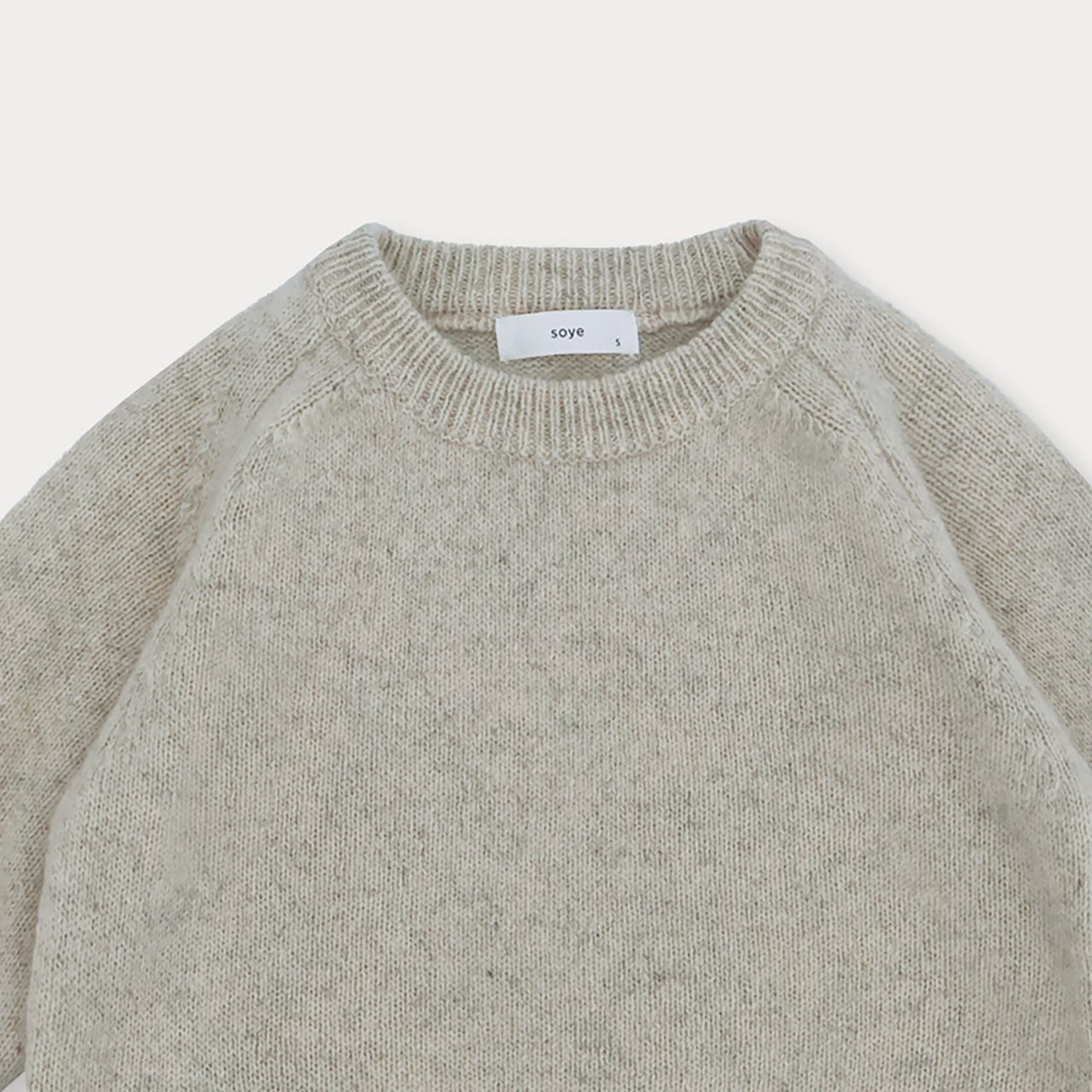 [Soye] Raccoon Round Knit_Oatmeal