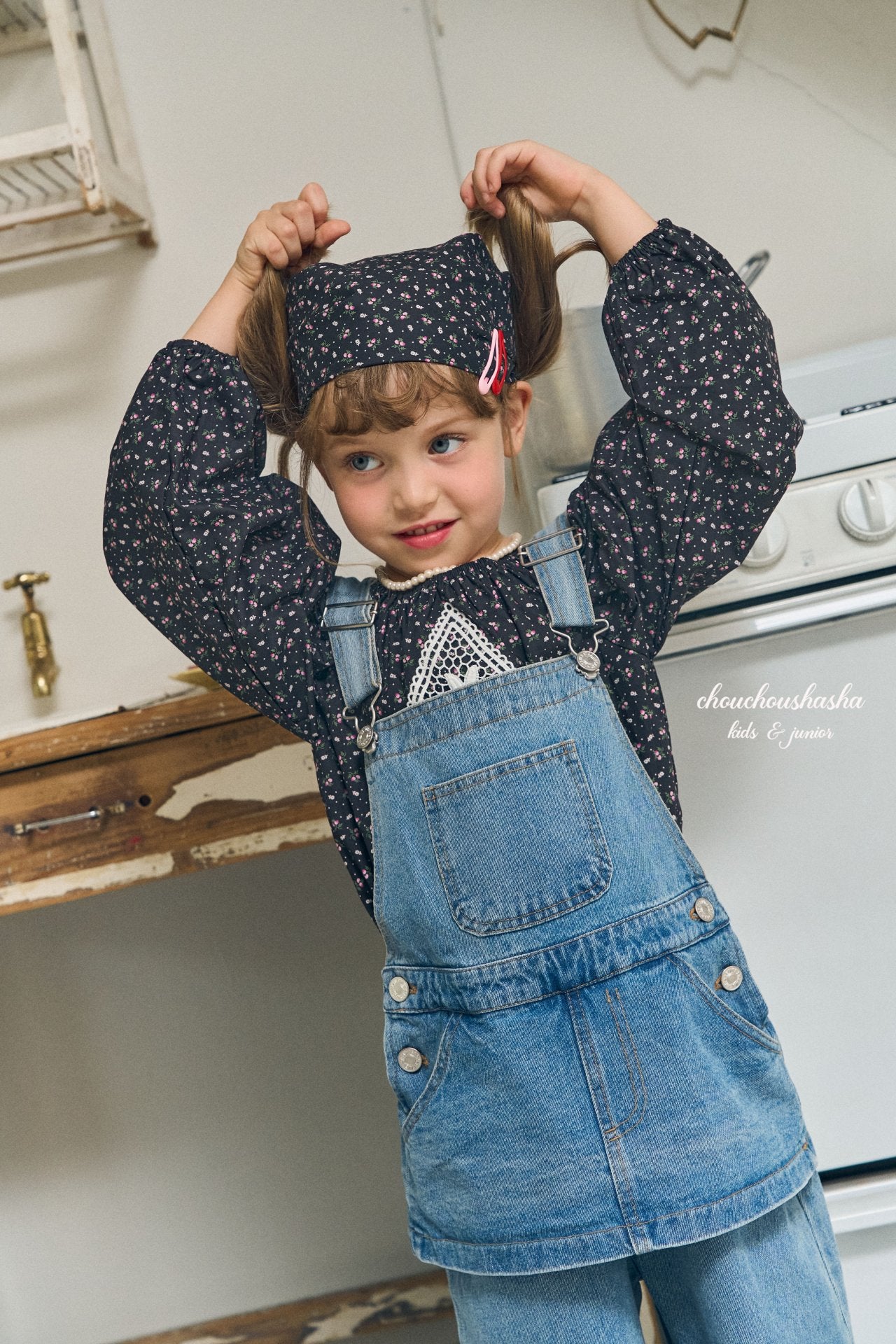[CHOUCHOUSHASHA] Bonnet Blouse_2colors