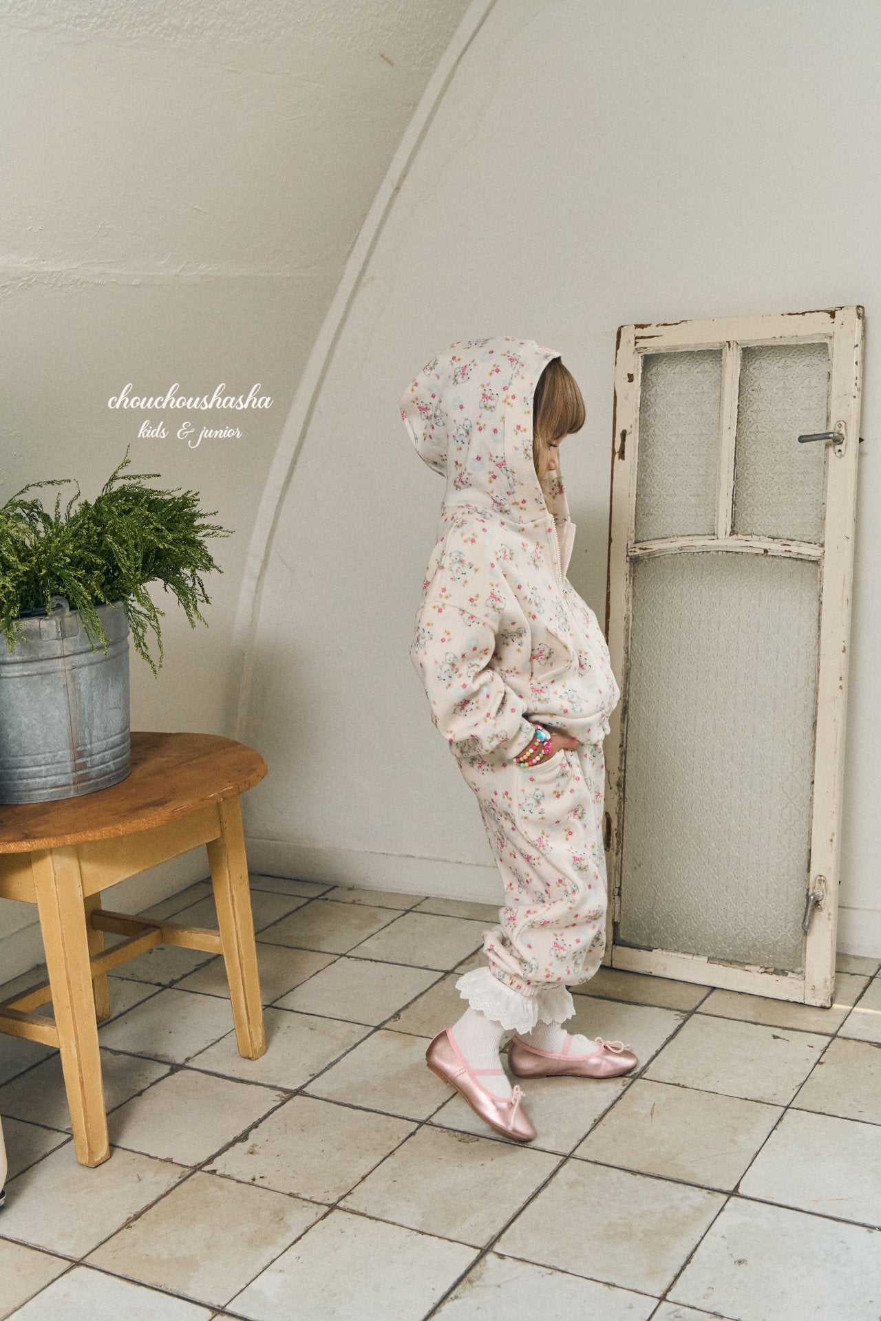 [CHOUCHOUSHASHA] Cozy Sheep Print Jogger Pants_Ivory