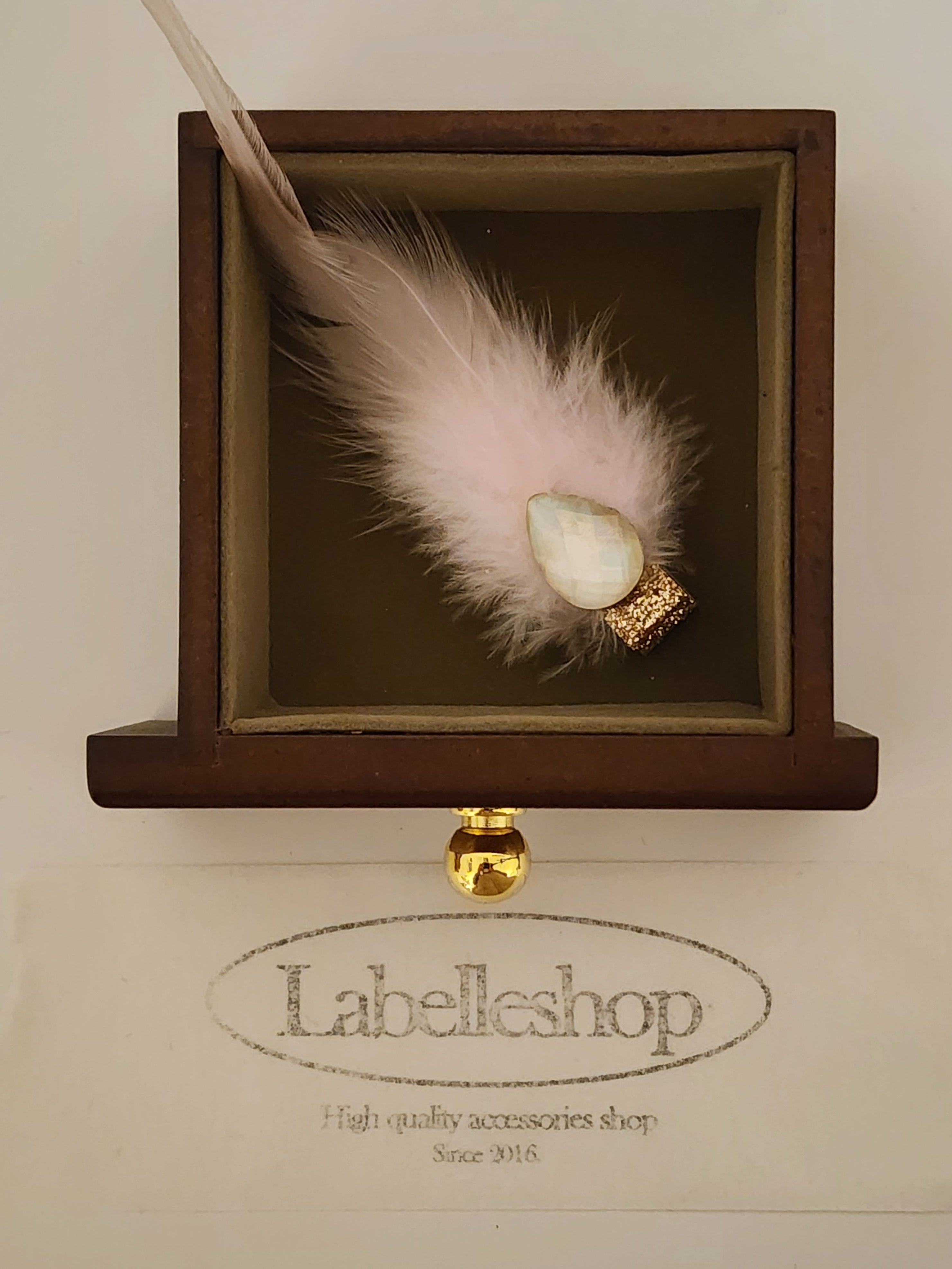 [La Belle] Pink Feather Hairpin