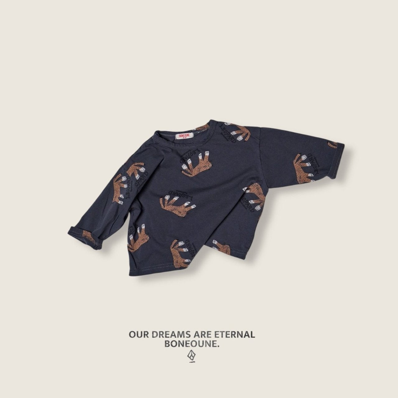[BONEOUNE] All-Over Leopard Print T-shirt_2colors