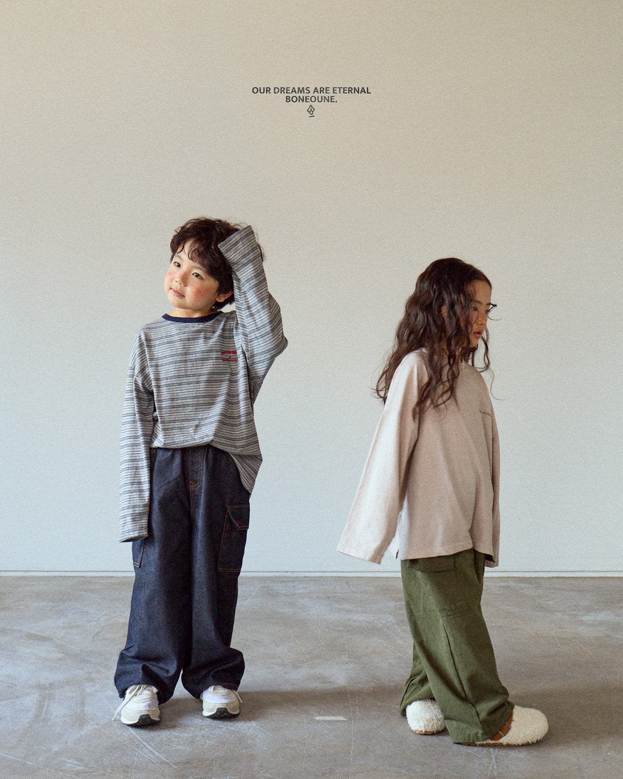 [BONEOUNE] Pigment Loose Slit T-shirt_3colors