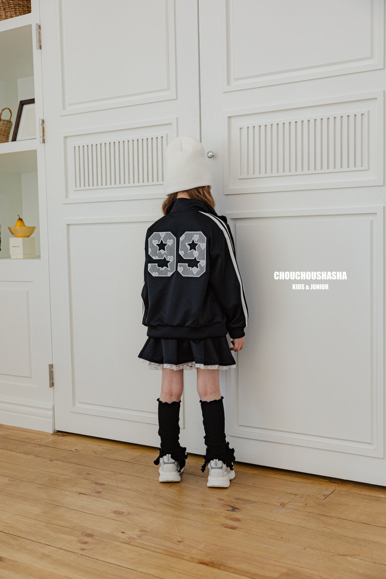 [CHOUCHOUSHASHA] 99 Girls Zip-up Jumper_Black