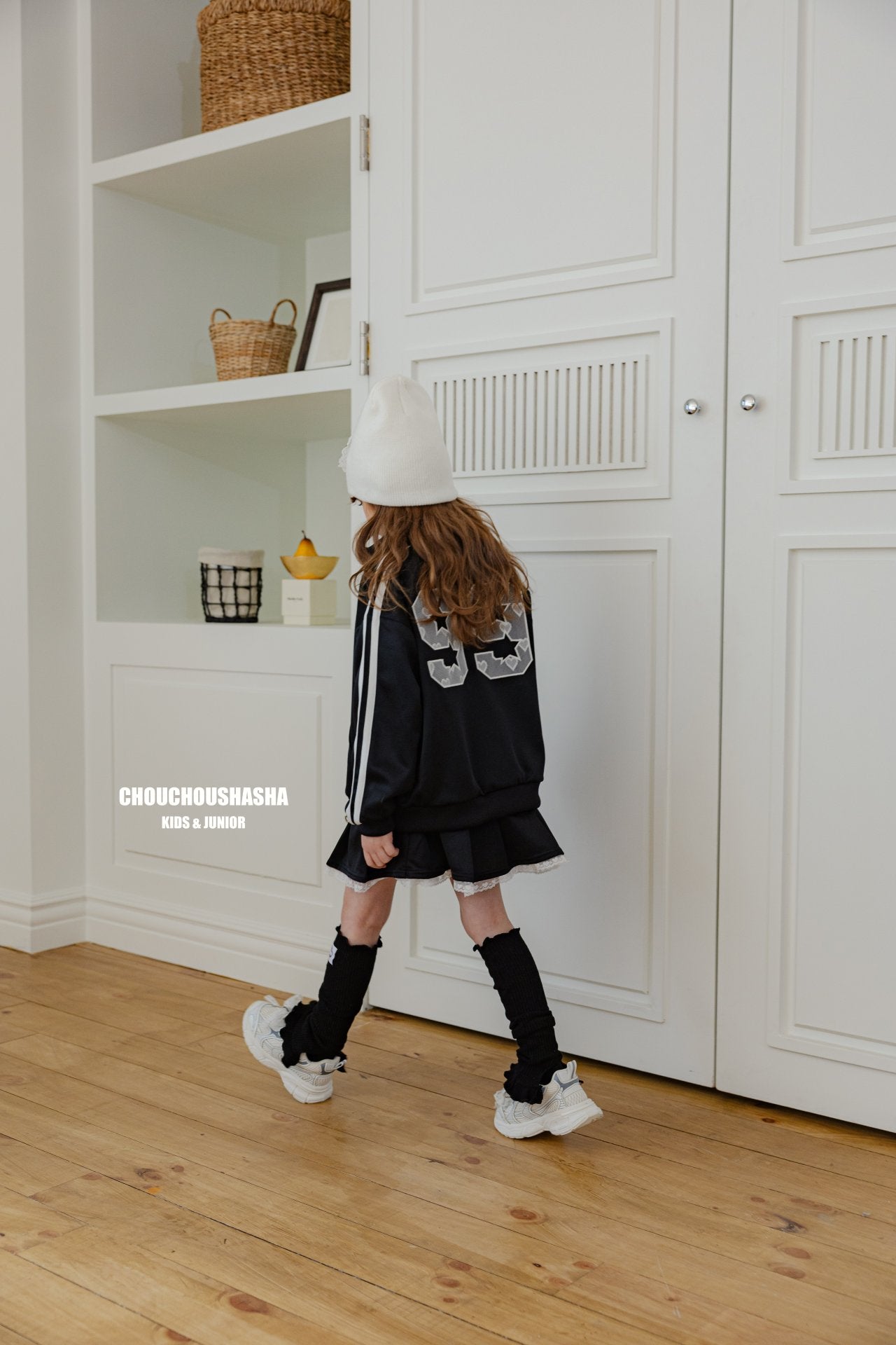 [CHOUCHOUSHASHA] 99 Girls Zip-up Jumper_Black