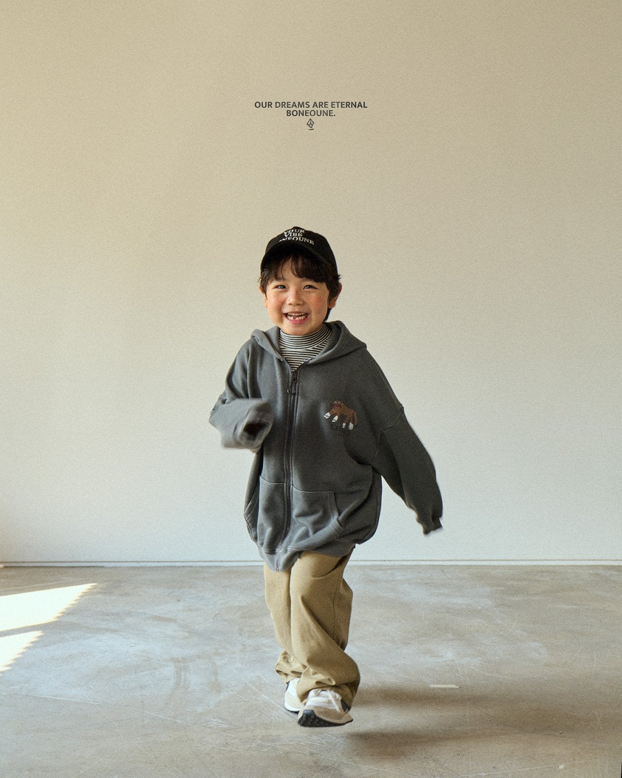 [BONEOUNE] Bone Pigment Hood Zip-Up_2colors