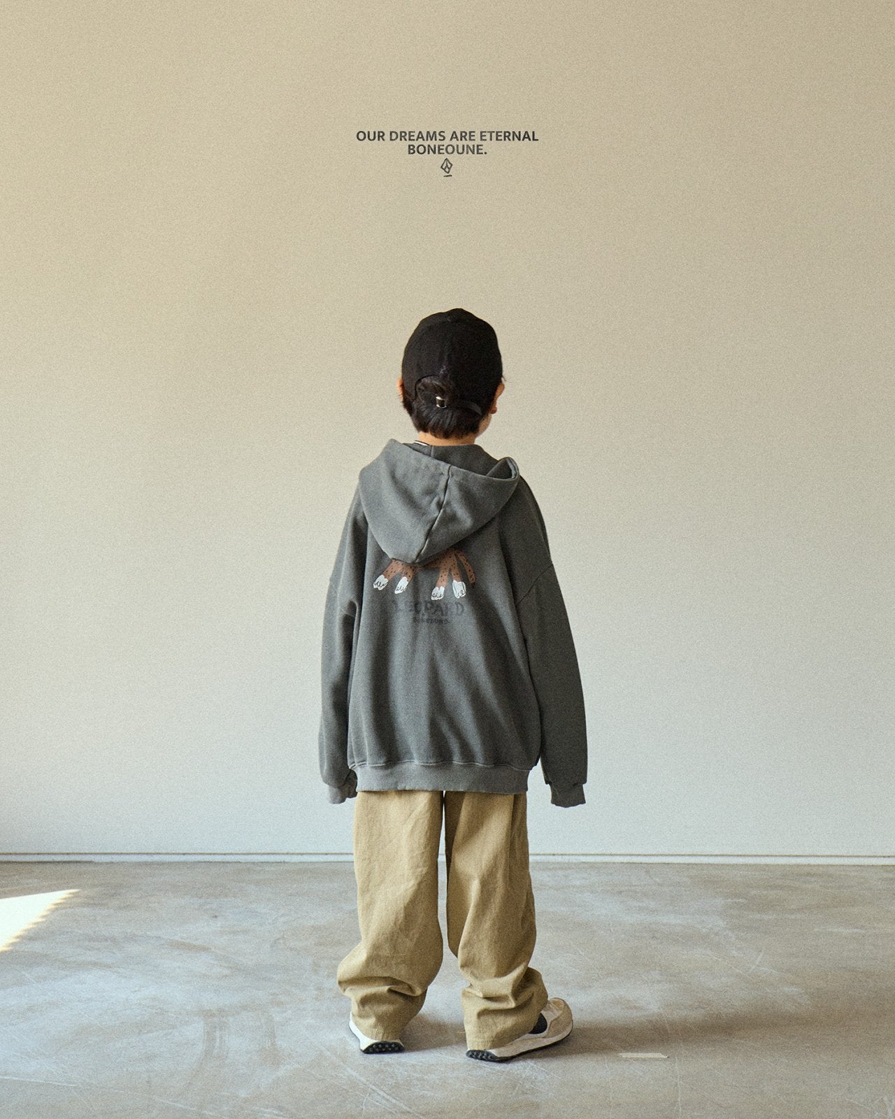 [BONEOUNE] Bone Pigment Hood Zip-Up_2colors