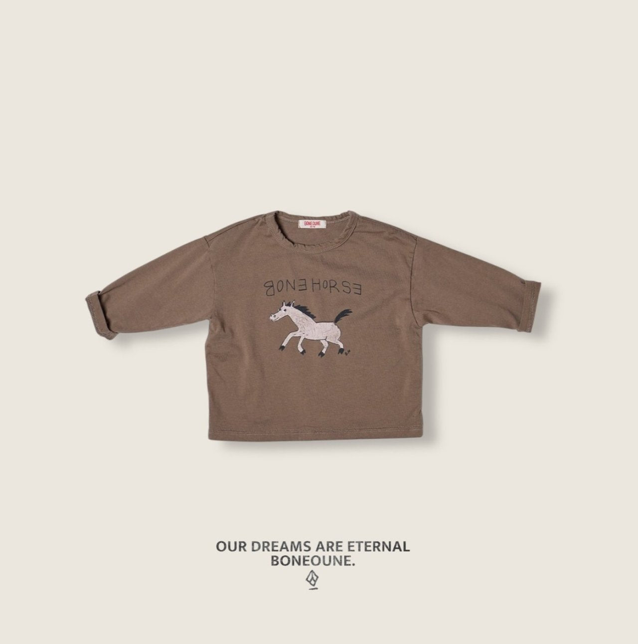 [BONEOUNE] Run Run Horse Single T-shirt_2colors