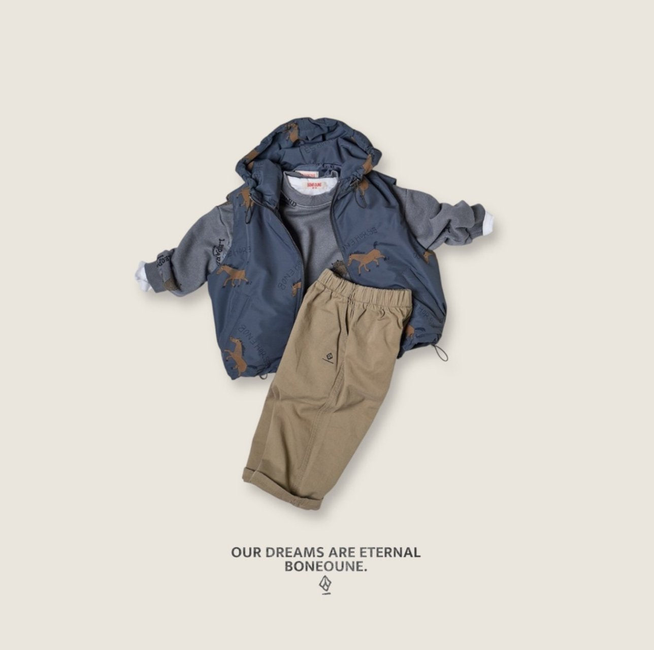 [BONEOUNE] Autumn Horse Hooded Vest_Charcoal