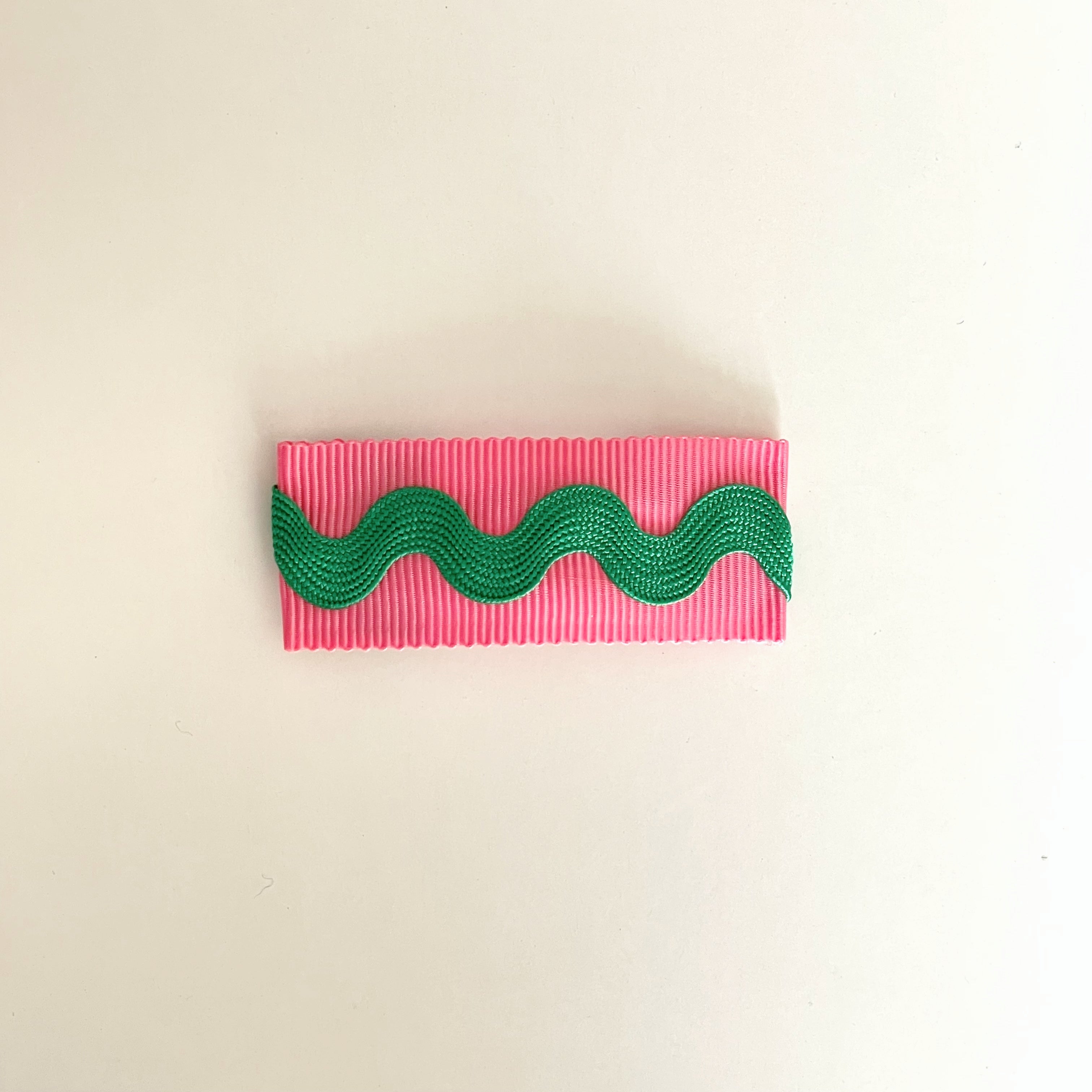 [Maman SSura] Wavy hairpin_Holiday_Green/Pink