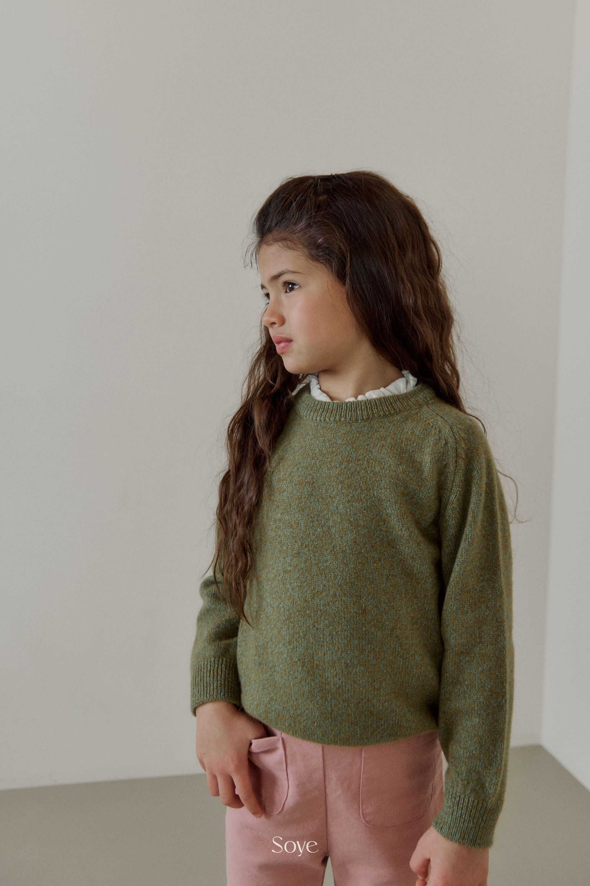 [Soye] Raccoon Round Knit_Green