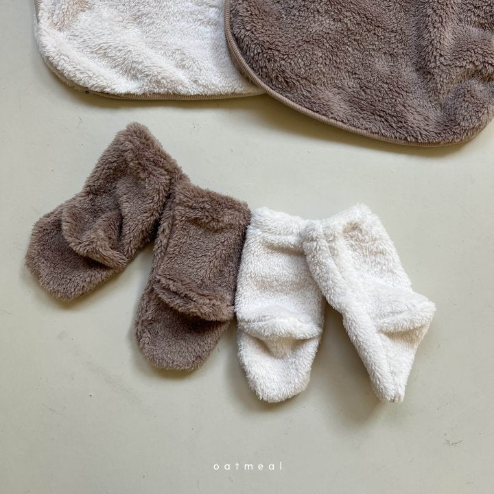 [Oatmeal] Bear Bebe Vest & Socks Set_2colors