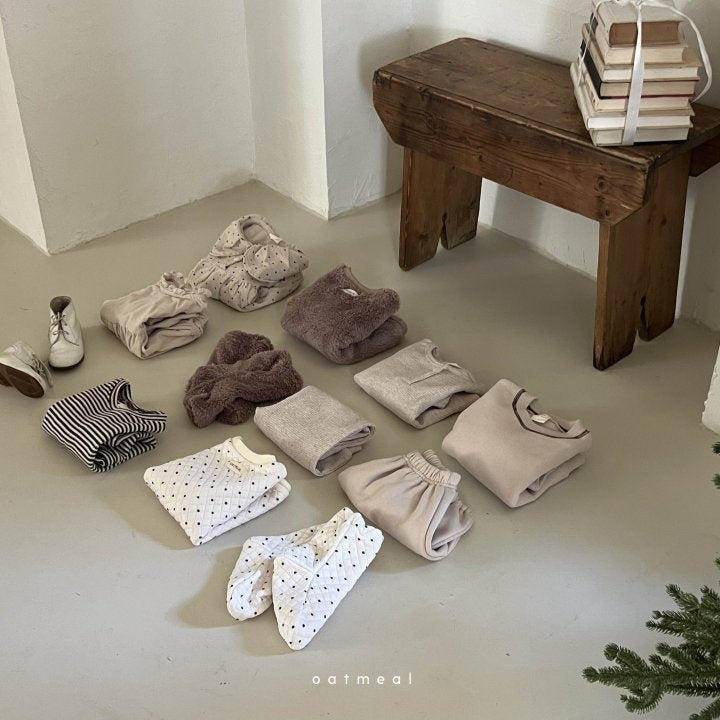 [Oatmeal] Beauty Bebe Vest & Socks Set_2colors