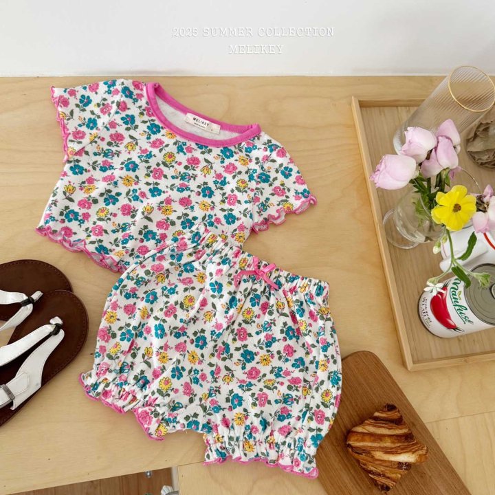 [melikey] Flower Nalnal T-shirt_2colors