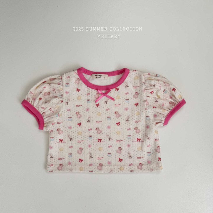[melikey] Doll play Puff T-shirt_Cream