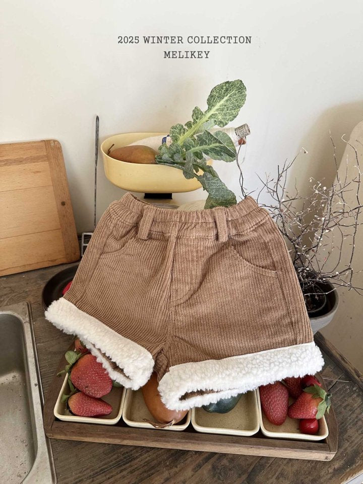 [melikey]Ugg Heart Shorts_2colors