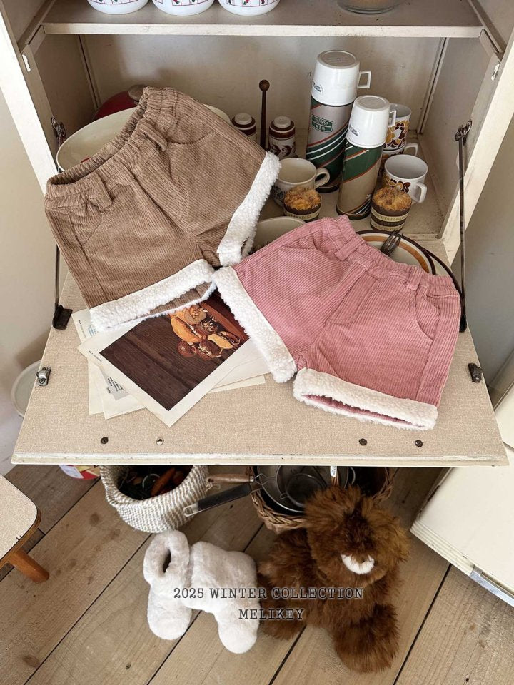 [melikey]Ugg Heart Shorts_2colors