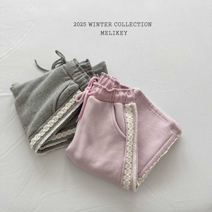 [melikey] Asymmetrical Waist Pants_2colors