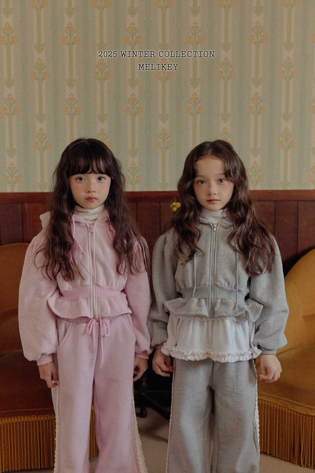 [melikey] Short Frill Hoodie Zip-Up_2colors