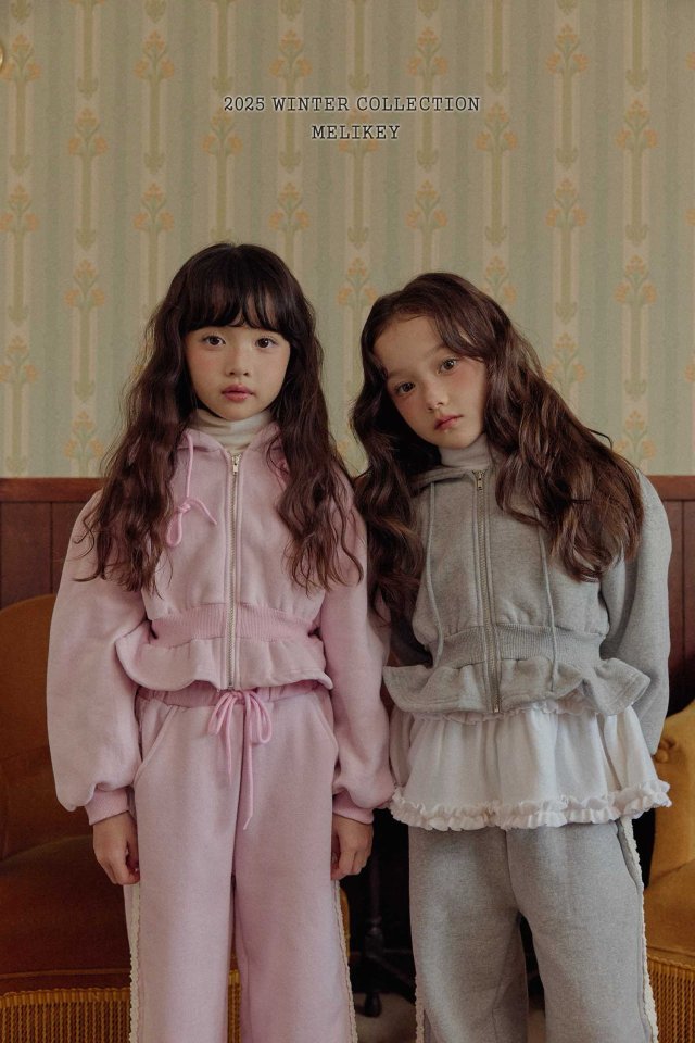 [melikey] Short Frill Hoodie Zip-Up_2colors