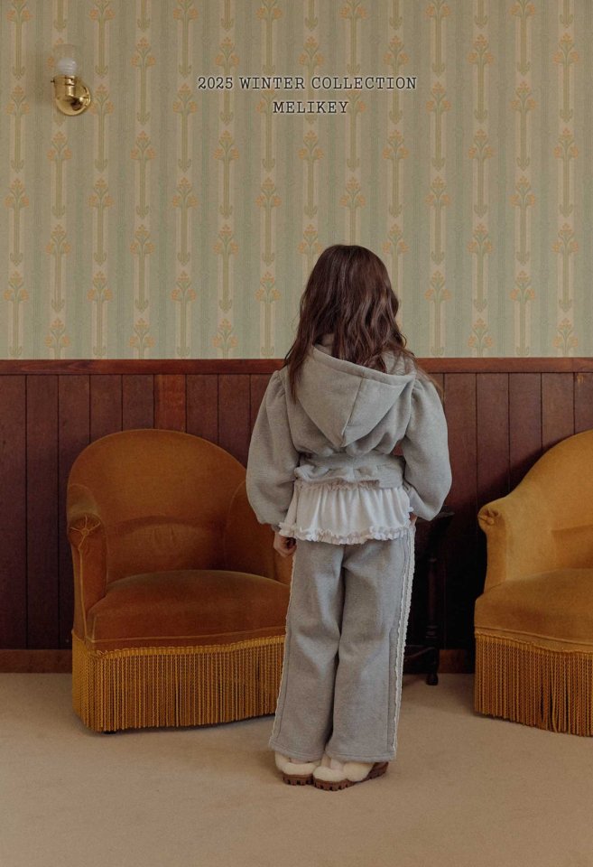 [melikey] Short Frill Hoodie Zip-Up_2colors