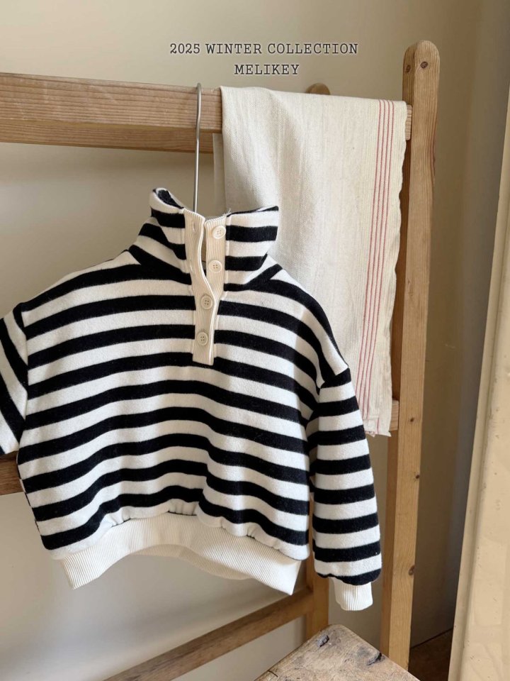 [melikey] High-Neck Simple Sweatshirt_Black