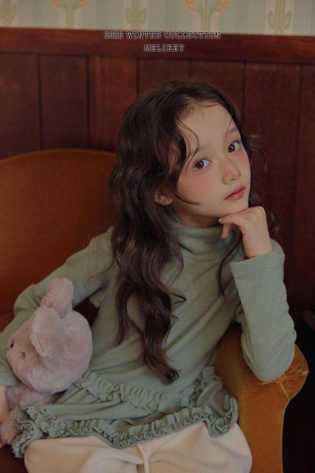 [melikey] Tutu Frill Turtleneck Top_3colors