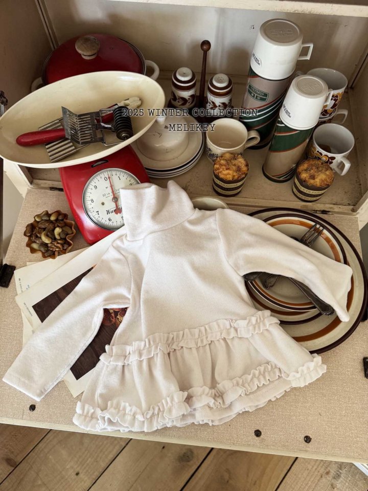 [melikey] Tutu Frill Turtleneck Top_3colors