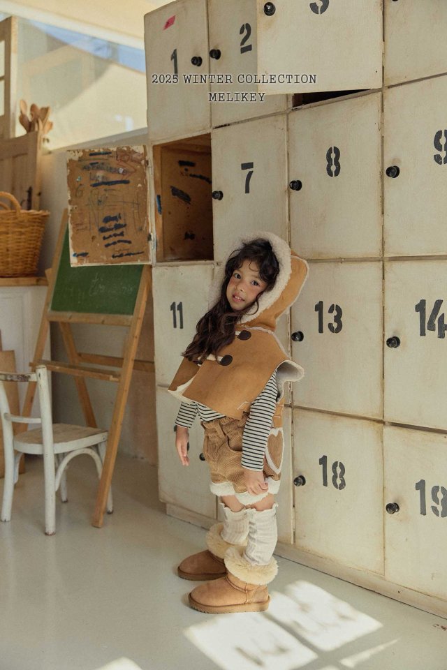 [melikey] Shearling Hooded Cape_Brown