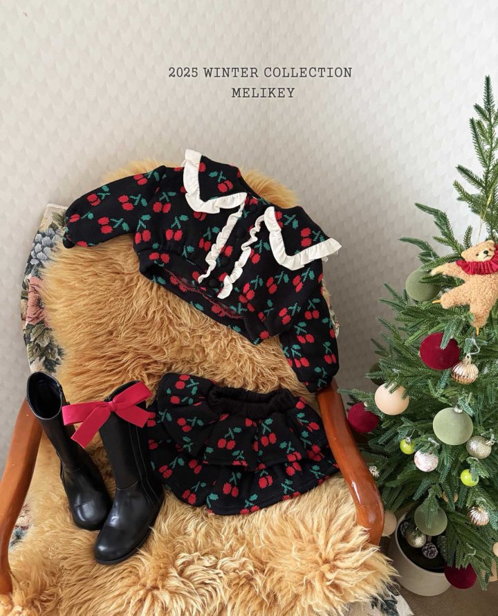 [melikey] Cherry Frill Shorts_Black