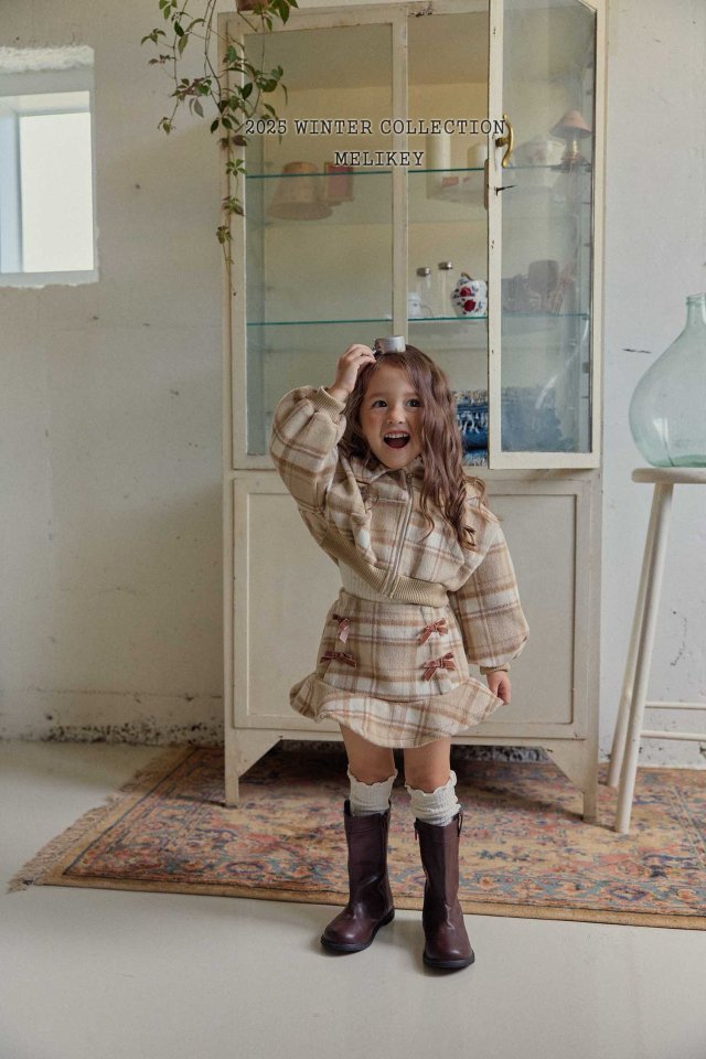 [melikey] Wool Check Collar Zip-Up_2colors