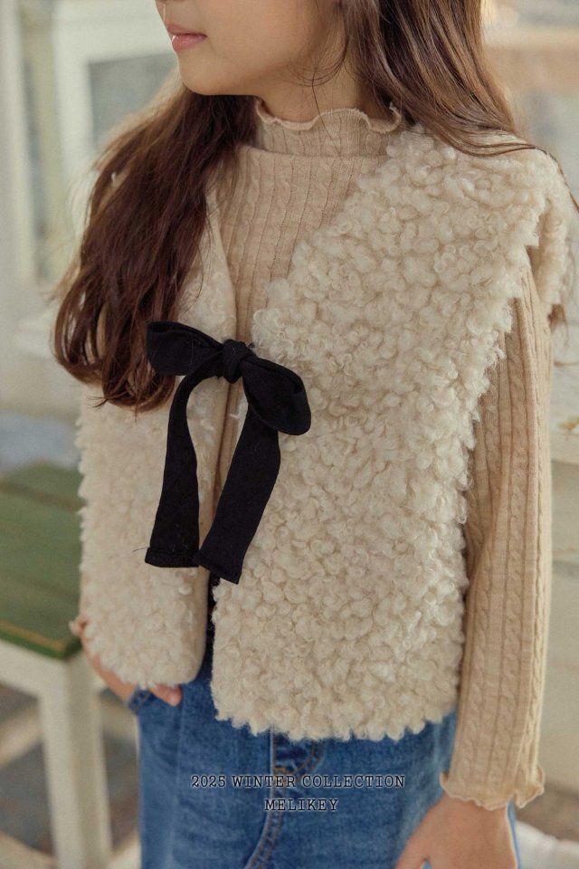 [melikey] Faux Shearling Vest_Light Beige