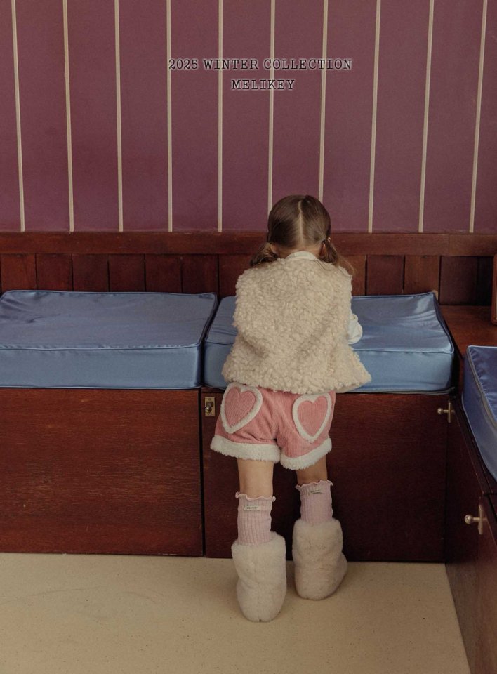 [melikey] Faux Shearling Vest_Light Beige