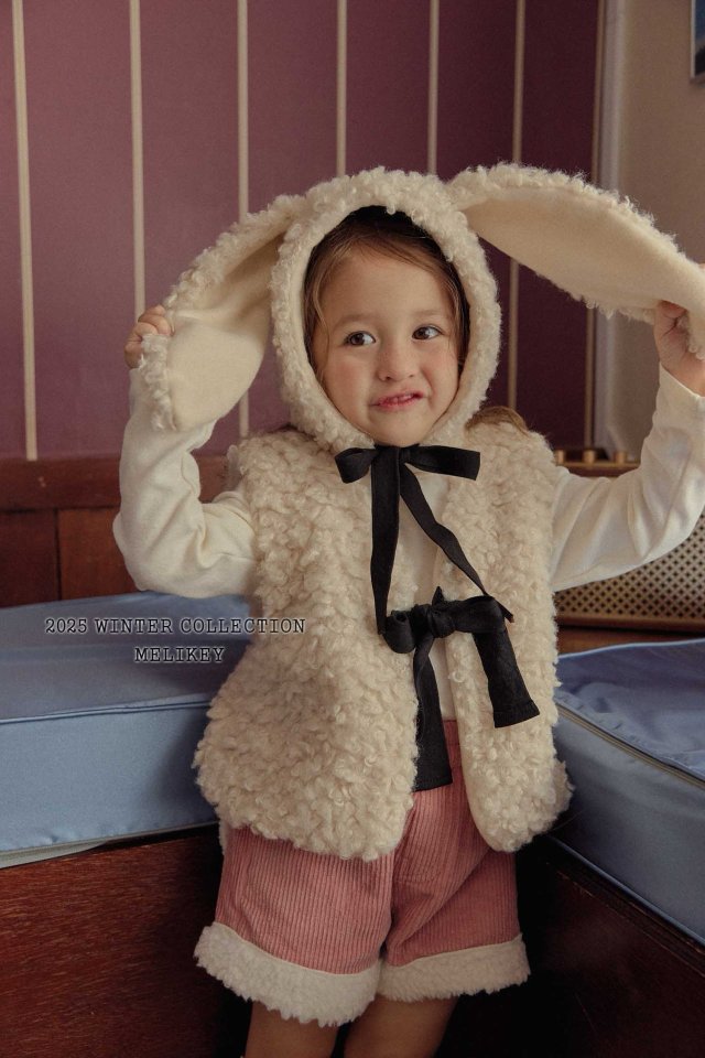 [melikey] Faux Shearling Vest_Light Beige