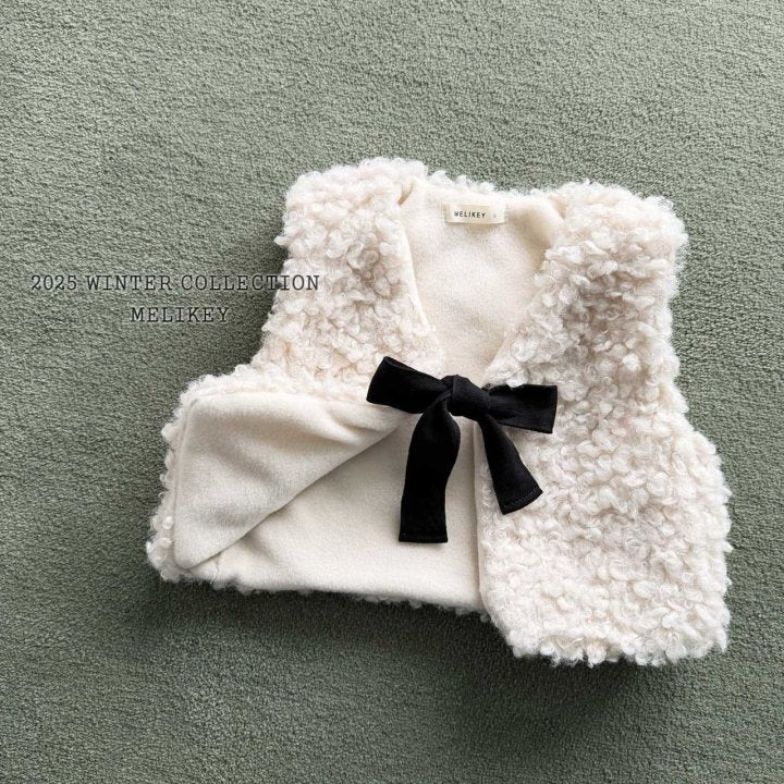 [melikey] Faux Shearling Vest_Light Beige